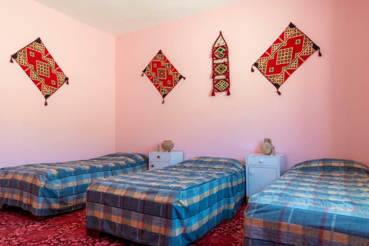 Bed and Breakfast Bedouin Pink Ecohouse Wadi Musa Zewnętrze zdjęcie